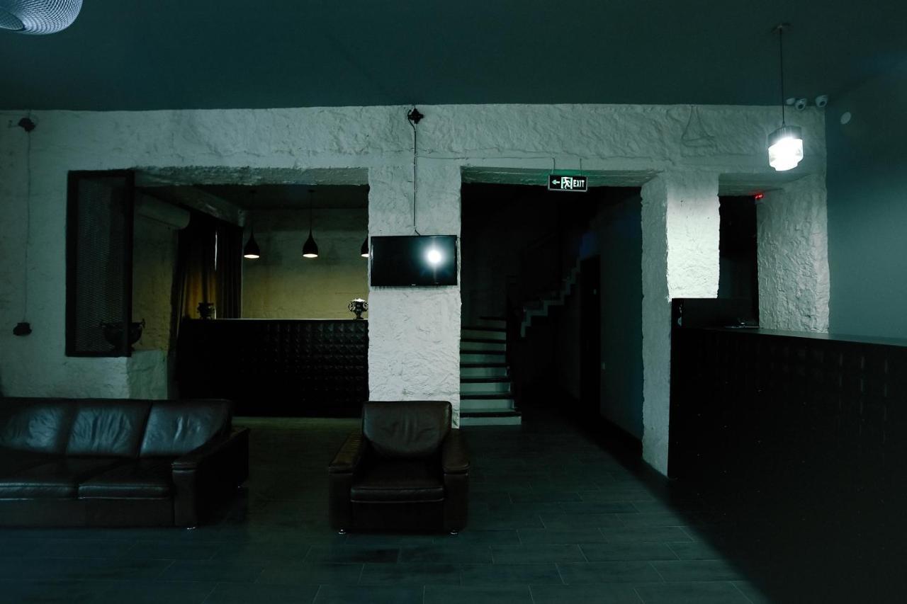 Hotel Aguna クタイシ エクステリア 写真
