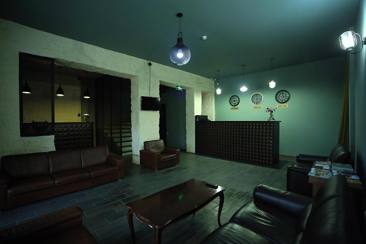 Hotel Aguna クタイシ エクステリア 写真