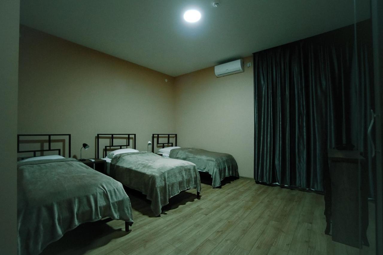 Hotel Aguna クタイシ エクステリア 写真