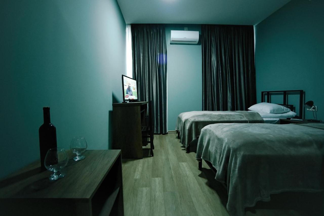 Hotel Aguna クタイシ エクステリア 写真